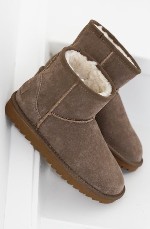 Colors of California - Winter Boot in Suede with Wool Blend Lining YW001 Taupe