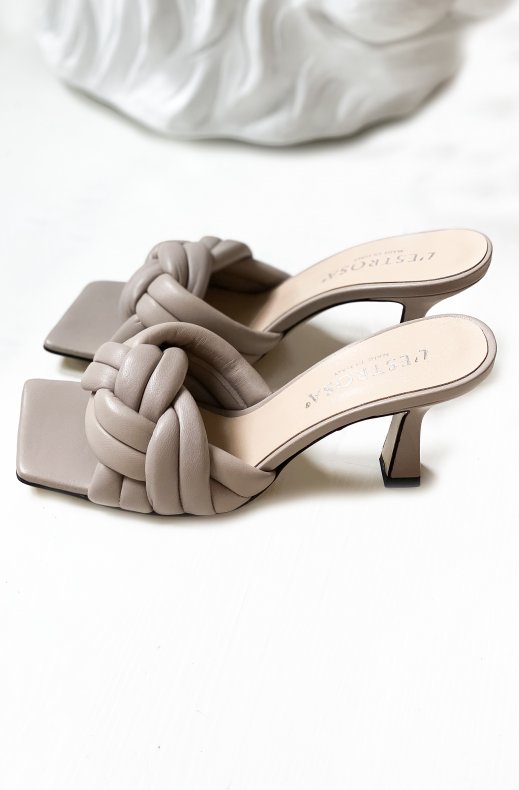 Lestrosa - braided sandal beige