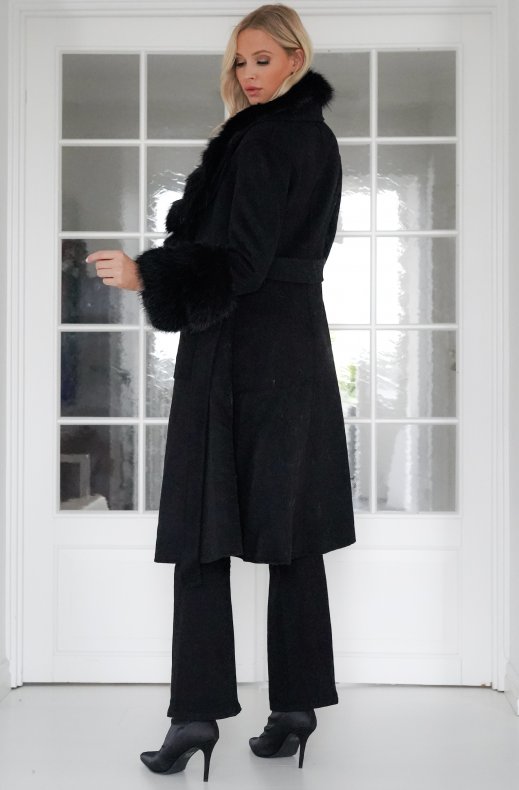 Plain Vanilla - Amazing coat with Faux fur Details - Black
