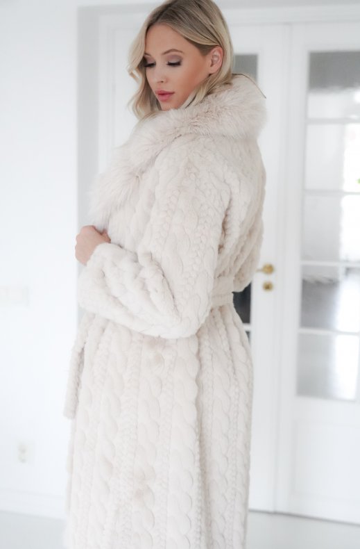 Plain Vanilla - Knitted Coat with Faux Fur - Winter White
