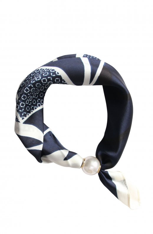 Mixed Brands - Scarf with Pearl S71322 - Navy/White