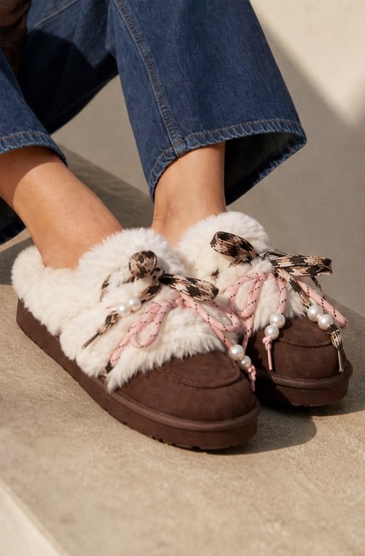Mixed Brands - Slippers with pearldetails LT33-96 - Brown