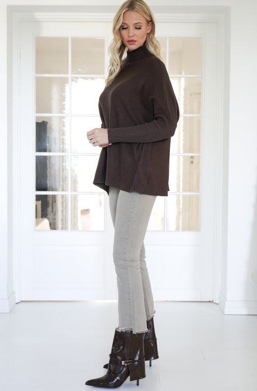Mixed Brands - Halvpolo 9016 - Brown