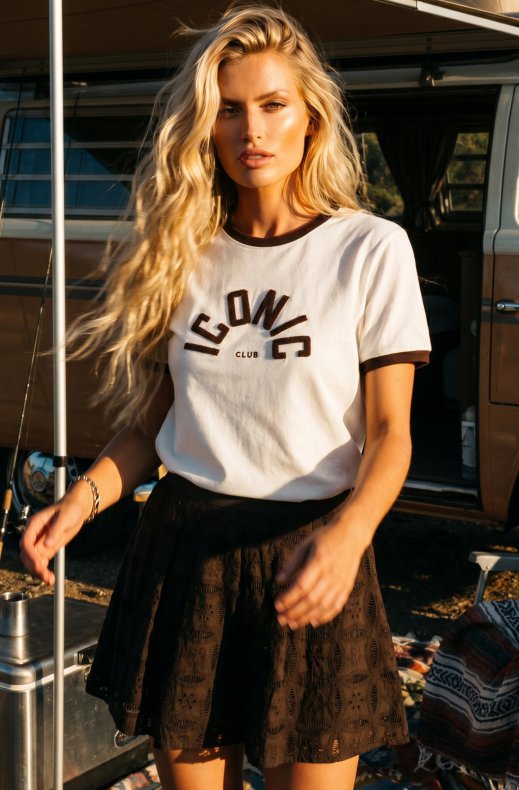 Mixed Brands - Iconic Retro Tshirt SS1032 - White