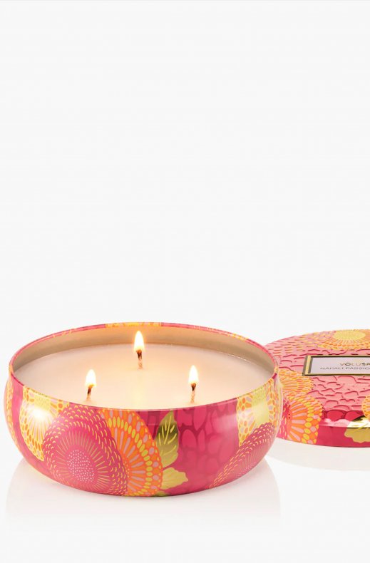 Voluspa - 3 Wick Decorative Tin Candle V72243 - Napali Passion Fruit
