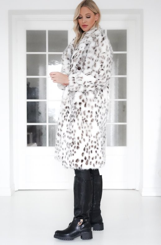 Plain Vanilla - Long Faux Fur Leo Coat