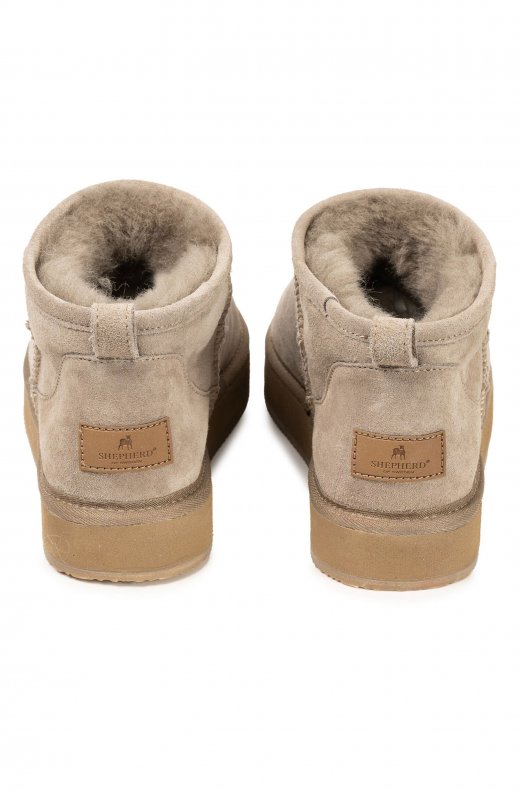 Shepherd of Sweden - Glasgow - Stone