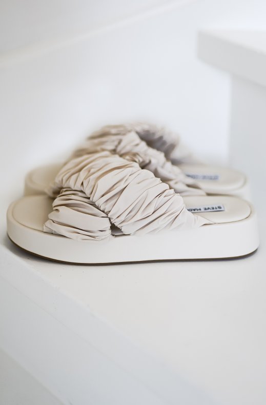 Steve Madden - Bellshore Sandals Bone