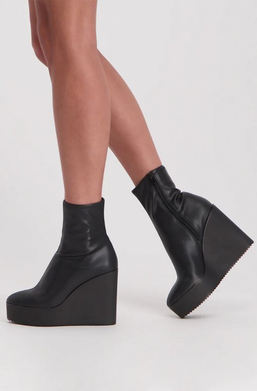 Steve Madden - Jassy Bootie - Black