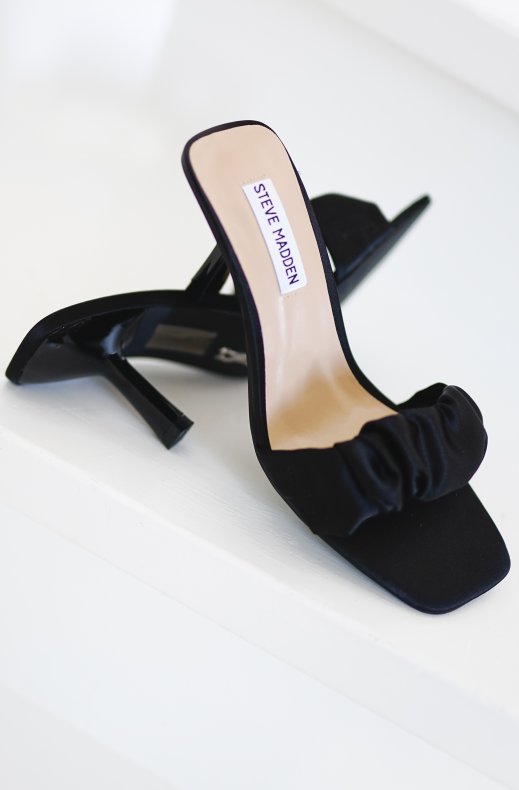 Steve Madden - Truley Black Satin