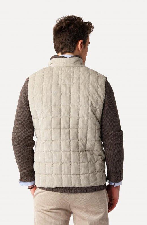 Less Worries - Tech Cord Vest - Light Sand