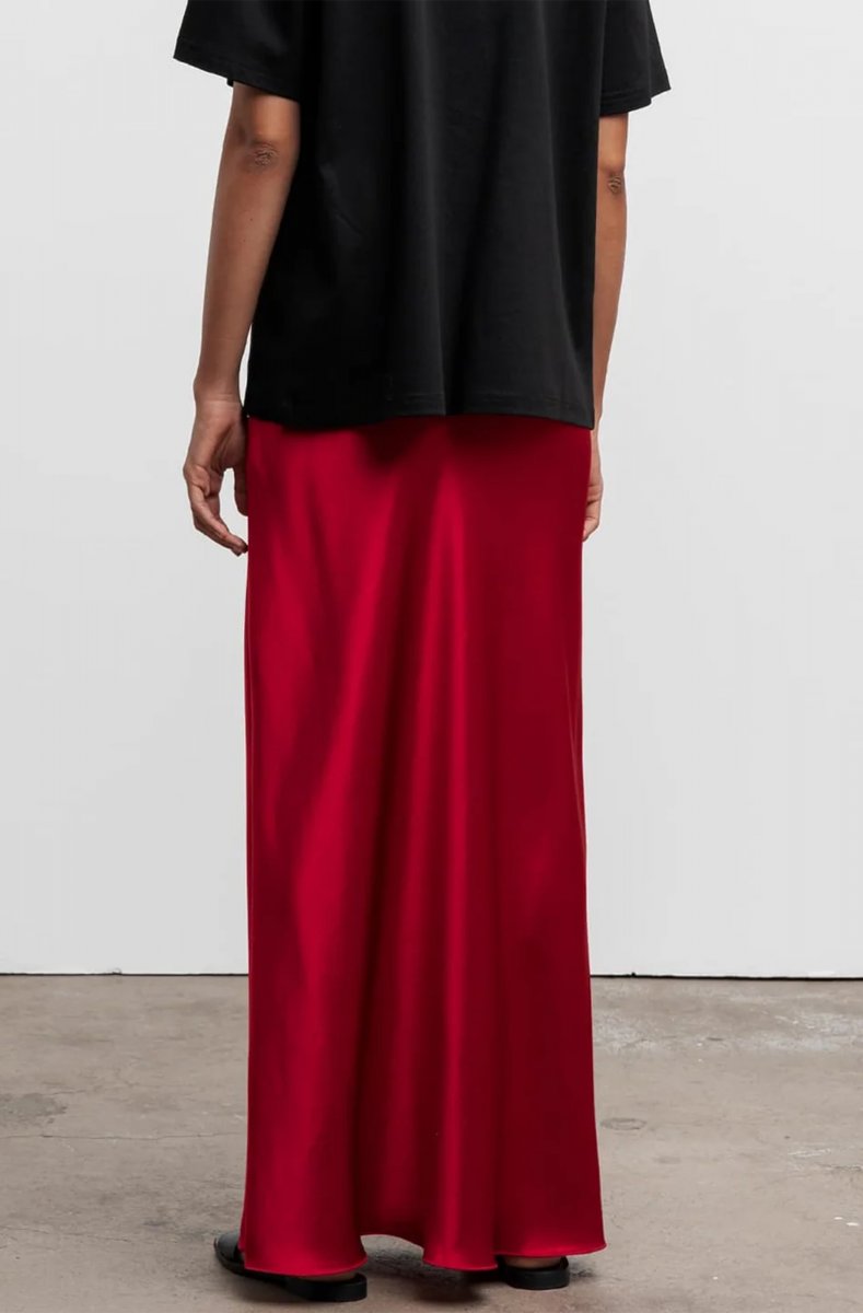 Cool Red Color Long Skirt Gallery
